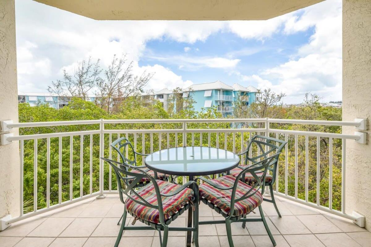 קי וסט Tortuga Suite At Sunrise Suites Resort - Heated Pool, Hot Tub & Free Parking מראה חיצוני תמונה